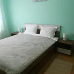 за гости соня Guest Sonya Apartment