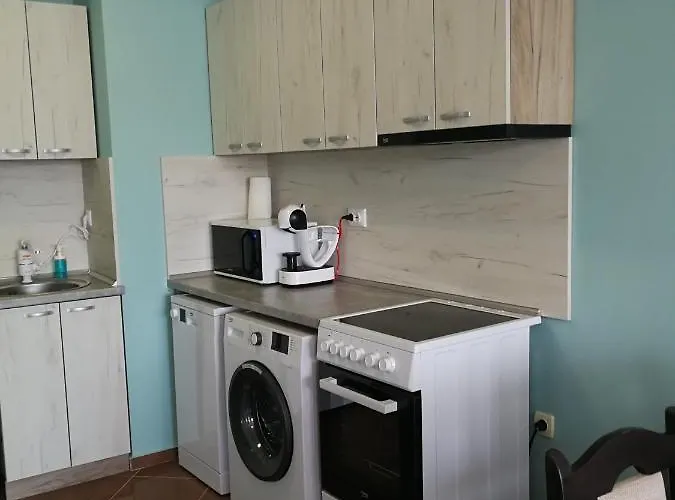 Апартаменты за гости соня Guest Sonya Несебр